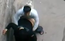 Slut in hijab caught fucking on the street